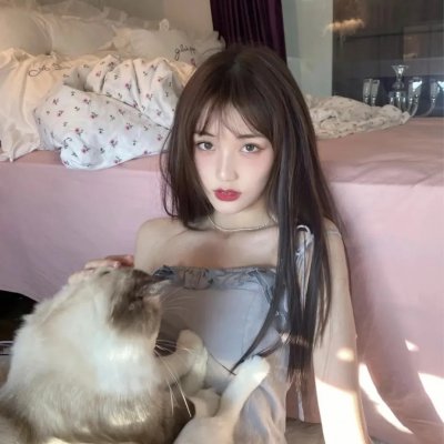 在冷漠的他怀里撒个娇